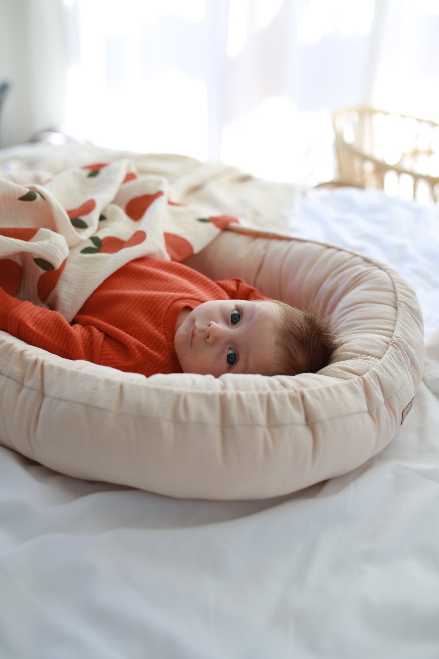 Babynest i tvättad bomull - krämvit
